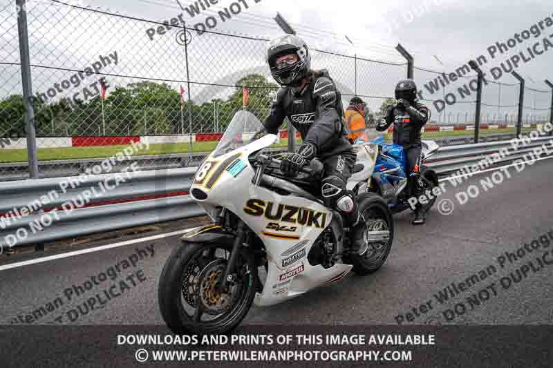 donington no limits trackday;donington park photographs;donington trackday photographs;no limits trackdays;peter wileman photography;trackday digital images;trackday photos